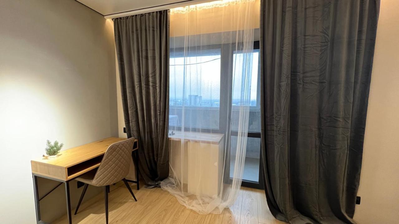 2 Room Modern Apartment View Dnipro Exterior photo